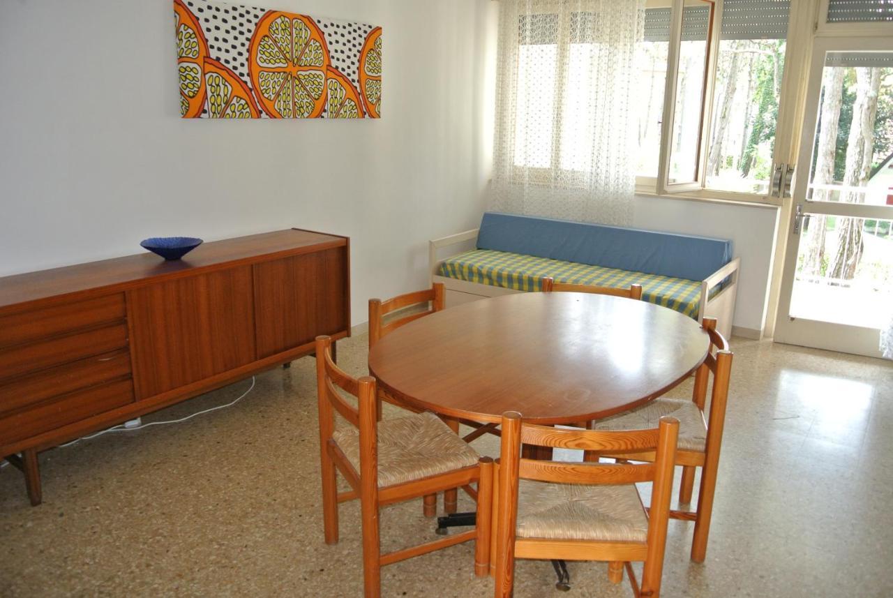 Condominio Villa Chiara Lignano Sabbiadoro Extérieur photo
